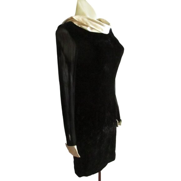 Vintage Women's Dress 6 1960's Crushed Velvet Sheer Sleeve Mod Funeral Veruca S - Picture 2 of 16
